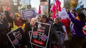 Los padres de Ontario se preparan a medida que se acerca la fecha límite de huelga de CUPE