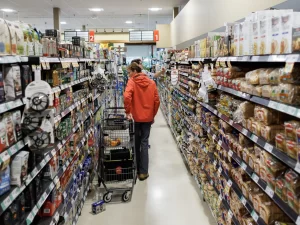 La mayoría de canadienses creen que los precios de los alimentos seguirán subiendo