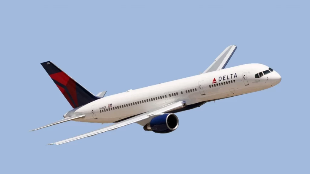 Delta regresa a Ámsterdam por incidente con gusanos en vuelo